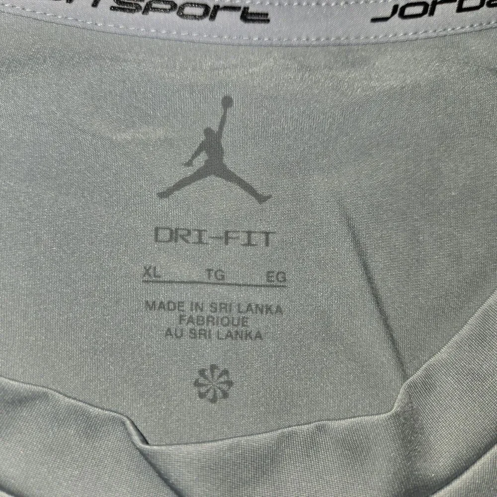 Mens Jordan Sport Performance DriFit T Shirt XL Gray Jumpman New